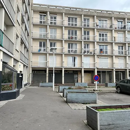 Privee Proche Metro Et Faculte Appartement Rennes